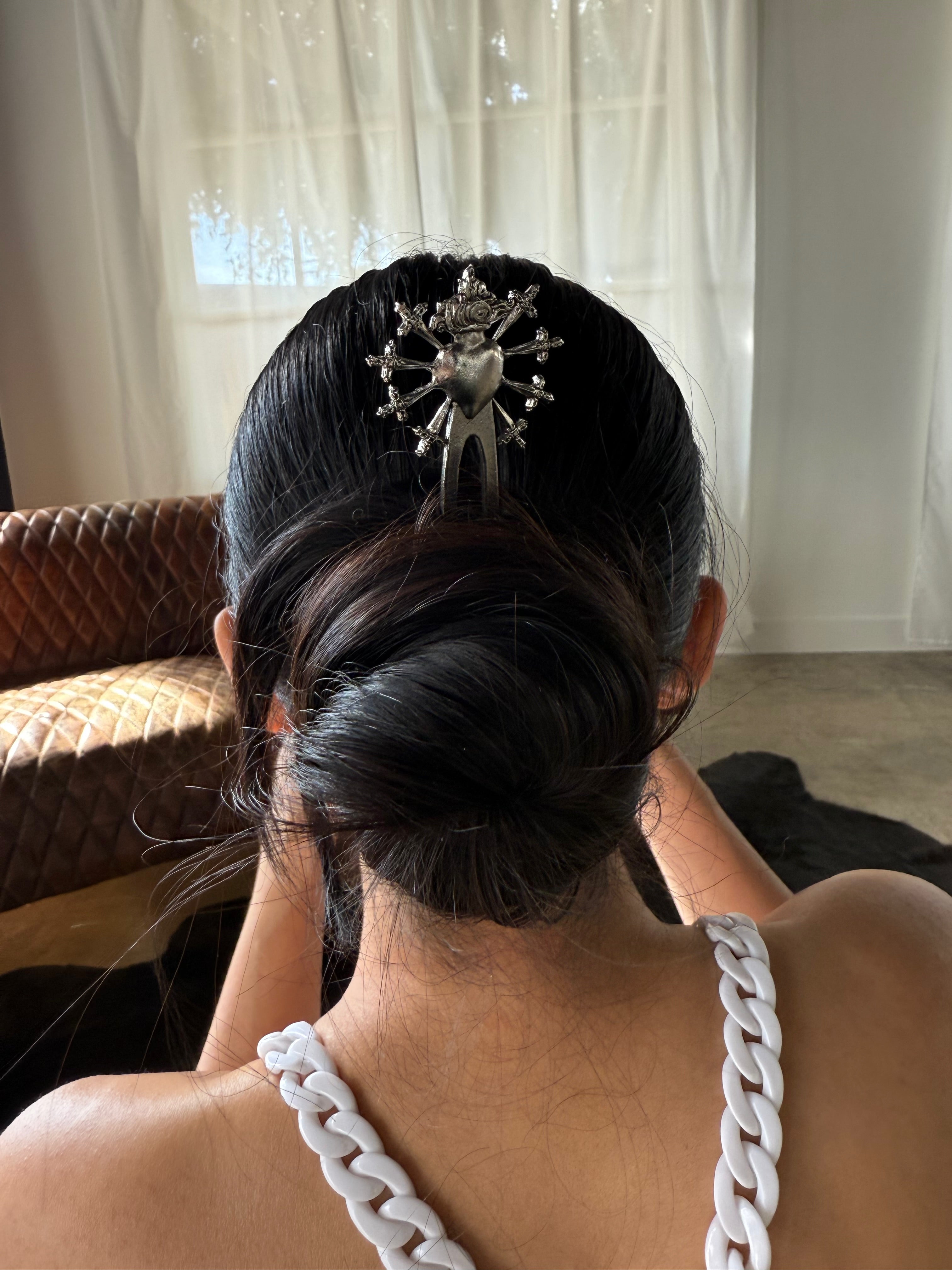 Devina Hair Pin